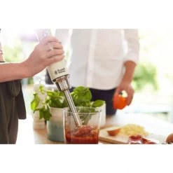 Russell Hobbs Mixeur Plongeant Retro Crème 700 W -Magasin De Cuisine Électrique russell hobbs 25232 56 mixeur plongeant retro 700 w creme 1435602 23296607 1140x1140